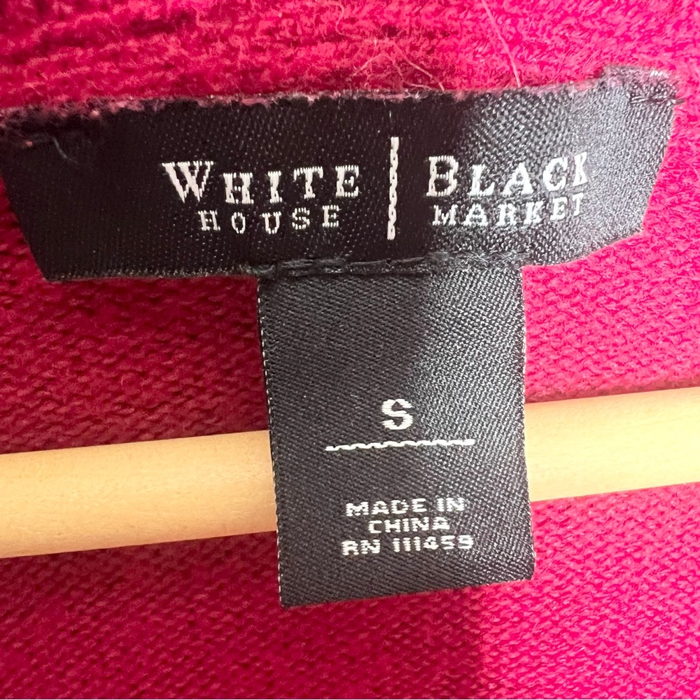 WHBM Red Cashmere Blend Wrapped Wide Collar V Neck Sweater Top Size Small - Picture 8 of 10